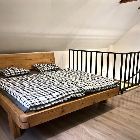 Mezonetovy Apartman S Terasou Na Samote V Lese Vlkava 외부 사진