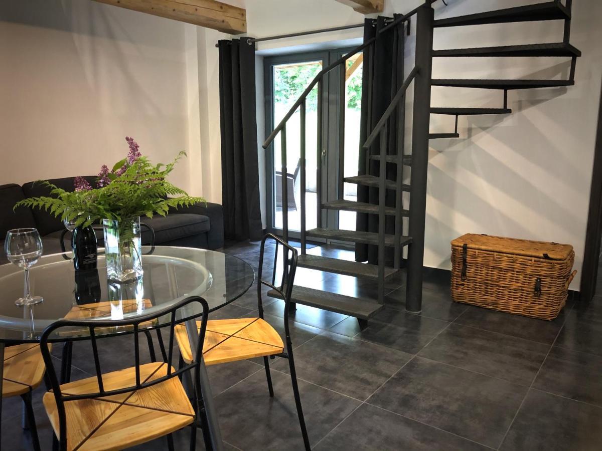 Mezonetovy Apartman S Terasou Na Samote V Lese Vlkava 외부 사진